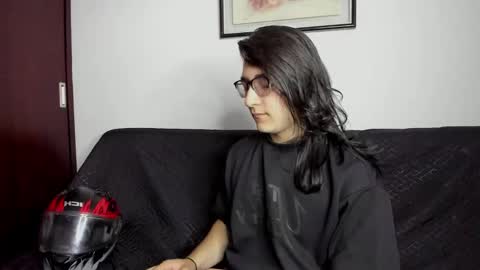 Snapshot of amoneth_xx chatting on November 24, 2025, 7:35 pm Amoneth online show from November 24, 2025, 7:35 pm