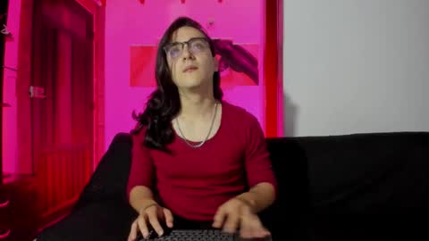 Amoneth online show from March 4, 2026, 11:49 am