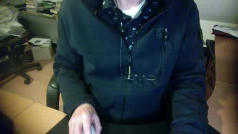 Amor2200 online show from January 8, 2025, 8:07 pm