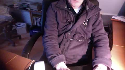 Amor2200 online show from January 9, 2025, 8:13 am