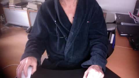 Amor2200 online show from February 20, 2026, 10:49 am