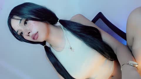 Belle Tylor online show from December 4, 2024, 5:27 am