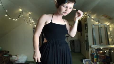 Amora Mystic online show from October 26, 2025, 3:23 am