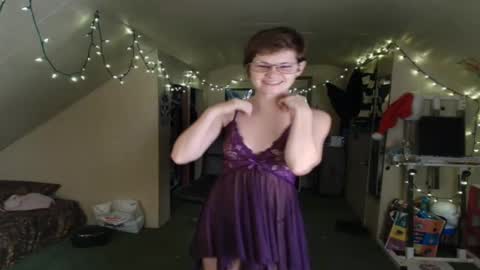 Amora Mystic online show from November 30, 2025, 4:49 am