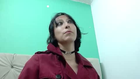 Snapshot of amoremerchmar chatting on June 1, 2026, 6:15 am amoremerchmar online show from June 1, 2026, 6:15 am