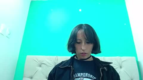 Snapshot of amoremerchmar chatting on June 15, 2026, 3:20 am amoremerchmar online show from June 15, 2026, 3:20 am