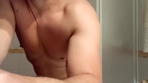 amorjoy84 online show from April 15, 2026, 11:38 pm