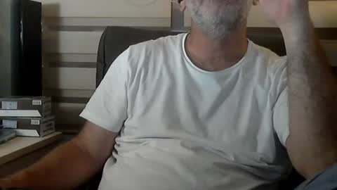 Snapshot of amorlin chatting on August 1, 2026, 7:57 pm AmorLin online show from August 1, 2026, 7:57 pm