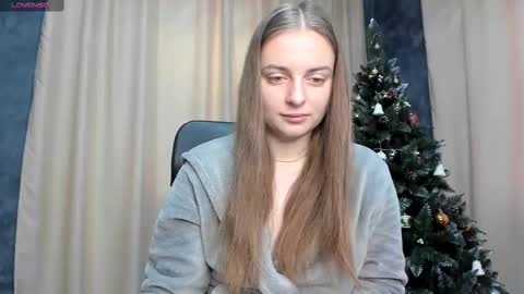 Amy Reid online show from December 20, 2024, 10:38 am