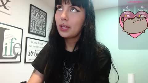 Amy 3 online show from March 5, 2025, 5:07 am