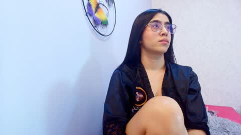 amy__wats0n online show from September 26, 2025, 9:08 pm