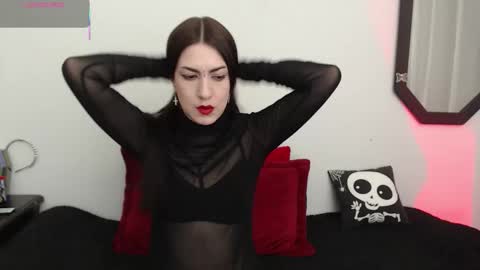 Amy online show from November 8, 2025, 3:23 pm