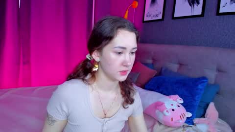 Amy follow me  online show from March 3, 2026, 8:42 am