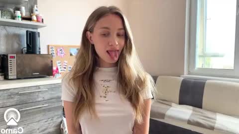 Amy Chill online show from October 8, 2025, 10:02 am