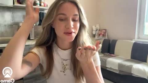 Amy Chill online show from October 11, 2025, 12:04 pm