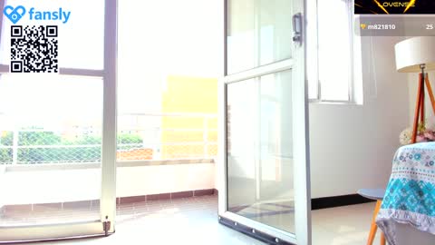  CARO GOMEZ online show from December 6, 2024, 8:07 pm