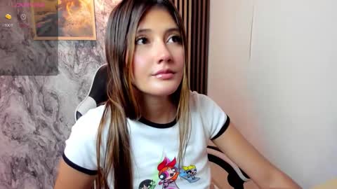 Amy online show from October 5, 2025, 7:56 pm