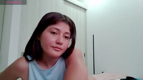 Snapshot of amy_innocent_ chatting on June 30, 2026, 9:49 pm Amy online show from June 30, 2026, 9:49 pm