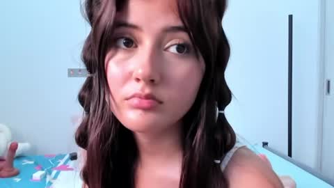 Snapshot of amy_innocent_ chatting on July 23, 2026, 7:12 pm Amy online show from July 23, 2026, 7:12 pm