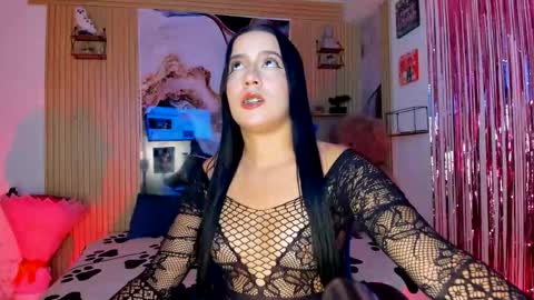 amy_leah_ online show from September 17, 2025, 3:08 am