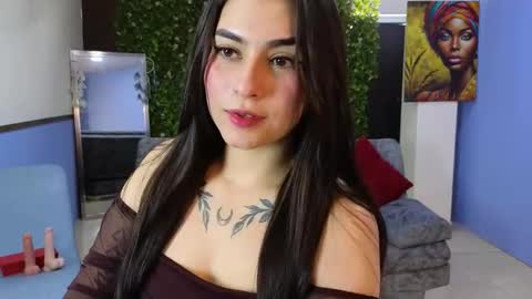 Amy online show from December 17, 2025, 7:31 pm