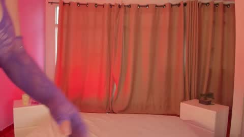 Amy online show from March 3, 2026, 12:44 pm