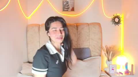 Amy online show from June 9, 2026, 11:33 am