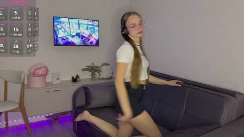 Amy online show from July 2, 2026, 6:36 pm