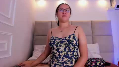 Snapshot of amyadams1 chatting on July 8, 2026, 5:01 am Amy Adams online show from July 8, 2026, 5:01 am
