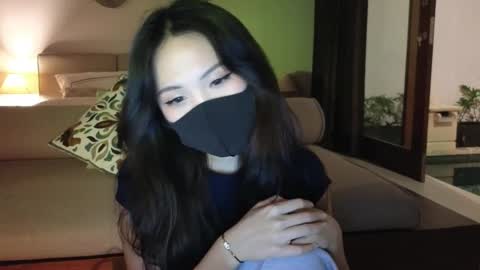 girl next door named Amy online show from February 27, 2025, 3:05 pm