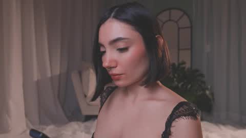 Amy Armstrong online show from March 23, 2026, 11:31 pm