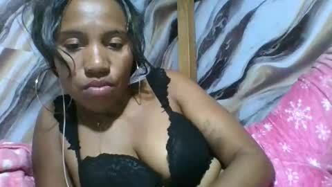 Snapshot of amyatche chatting on June 9, 2026, 8:48 am Amyatche online show from June 9, 2026, 8:48 am