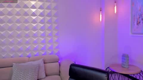 Amy  online show from December 17, 2025, 9:10 pm