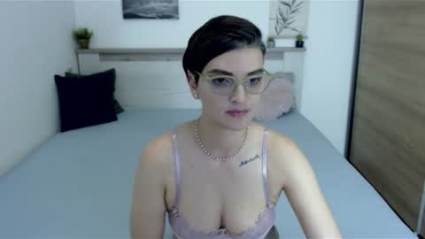 Snapshot of amylexy chatting on July 18, 2026, 6:45 pm Hi there guys My pleasure in your hands pvt is open online show from July 18, 2026, 6:45 pm
