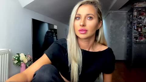 amyroberta92 online show from December 31, 2024, 10:04 am