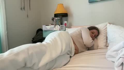 Amy Smilez online show from March 8, 2026, 11:58 am