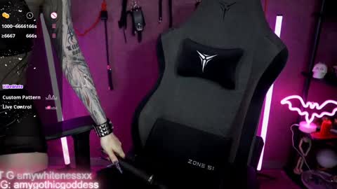 Amy switch Goddess divine Mistress   online show from April 1, 2026, 1:41 pm