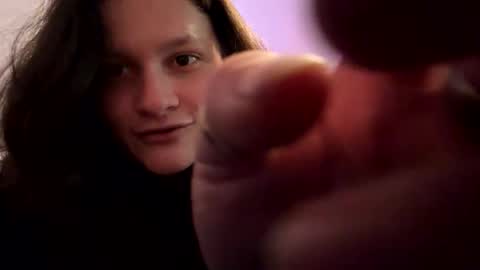 Snapshot of an_e333 chatting on November 13, 2025, 9:03 pm an_e333 online show from November 13, 2025, 9:03 pm