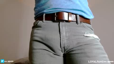 an expos online show from December 8, 2024, 7:43 pm