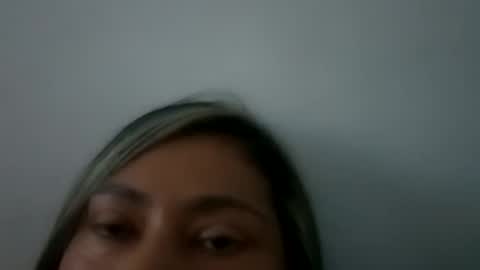 Snapshot of ana303444 chatting on April 25, 2026, 4:37 am ana303444 online show from April 25, 2026, 4:37 am