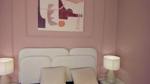 Ana  online show from March 1, 2025, 2:02 pm