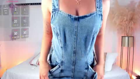 ana_grecco online show from May 31, 2026, 10:22 pm