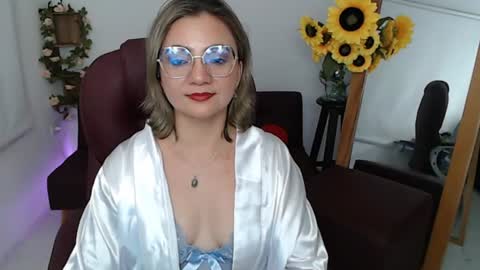Snapshot of ana_hotmilf chatting on July 4, 2026, 11:22 pm Ana online show from July 4, 2026, 11:22 pm