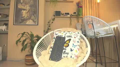 Ana Maria online show from February 22, 2025, 9:04 pm