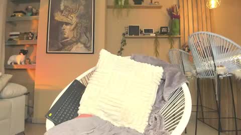 Ana Maria online show from September 15, 2025, 8:09 pm