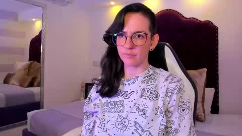 Ana Libiert online show from March 4, 2025, 12:01 pm