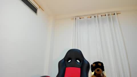 Ana online show from April 28, 2026, 2:27 am
