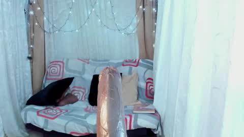 Ana online show from April 12, 2026, 1:32 am