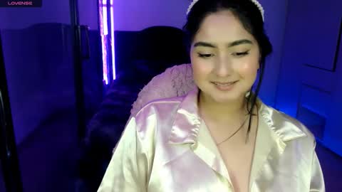 Ana Ricciardi online show from November 23, 2025, 4:34 am