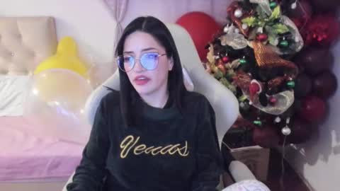 Im anna but you can call me as you want online show from December 21, 2024, 7:27 pm